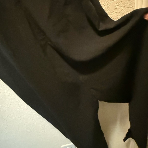 Boohoo Elegant Black Lace Jumpsuit size 6 - Picture 5 of 9